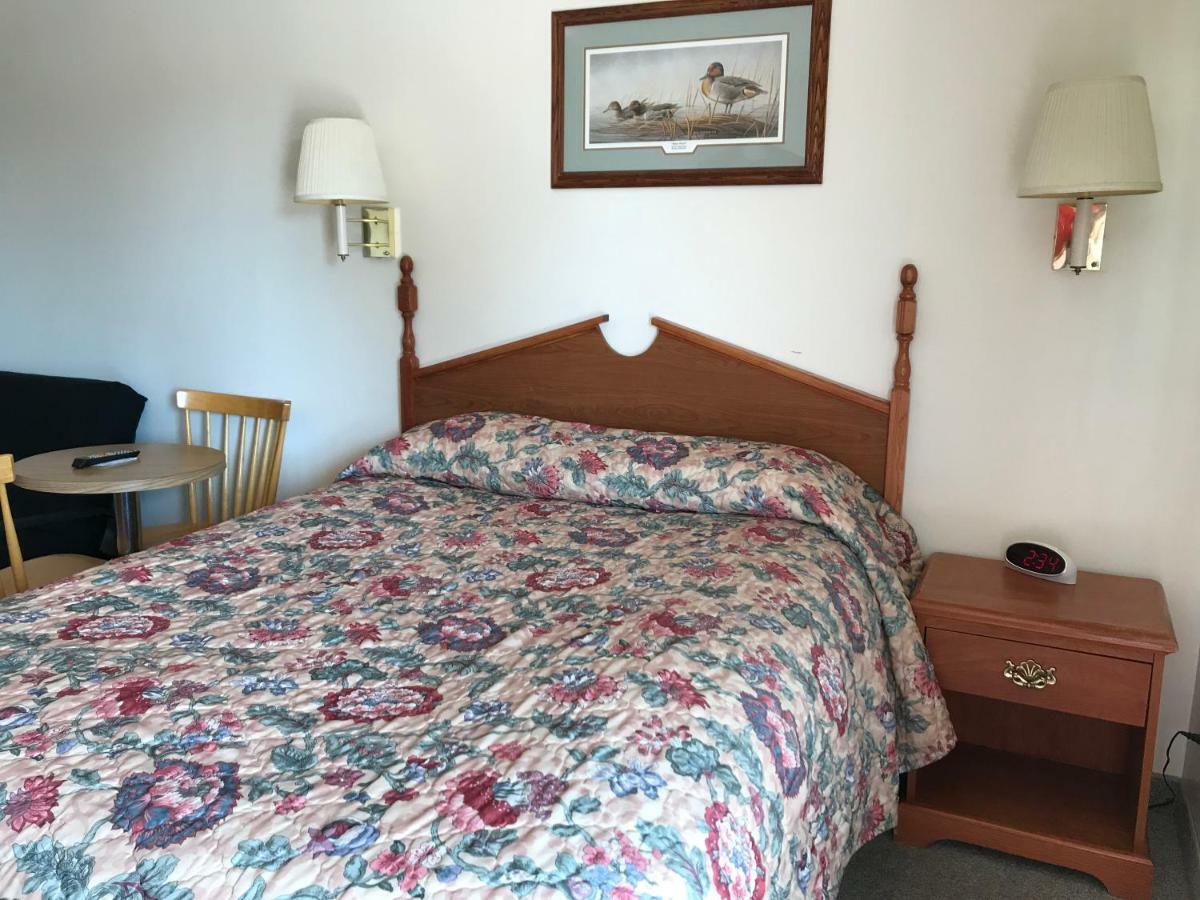שדרון Motel Grand מראה חיצוני תמונה